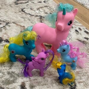 Colorful Unicorn Toy Set